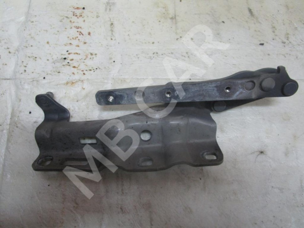 Петля капота MERCEDES-BENZ C-класс W203/S203/CL203 рестайлинг (2004 - 2008) фото 1 &mdash; Разборка Мерседес