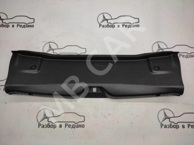 Накладка замка багажника MERCEDES-BENZ C-класс W205/S205/C205/A205 (2014 - 2018) — Разборка Мерседес