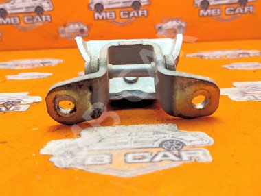 Петля двери MERCEDES-BENZ M-класс W163 рестайлинг (2001 - 2005) &mdash; Разборка Мерседес