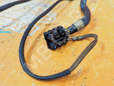 Проводка люка MERCEDES-BENZ 190 (W201) W201 (1982 - 1993) — Разборка Мерседес