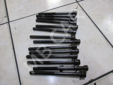 Болт ГБЦ MERCEDES-BENZ E-класс W124/S124/C124/A124 (1984 - 1997) — Разборка Мерседес