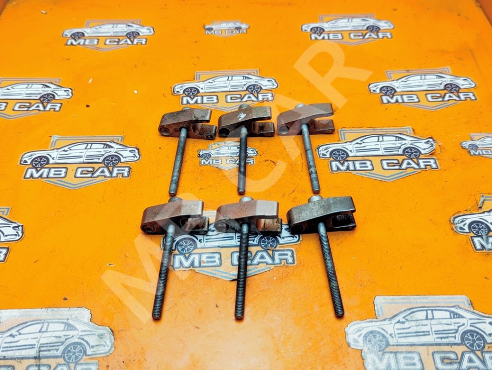 Кронштейн крепления форсунок MERCEDES-BENZ E-класс W211/S211 рестайлинг (2006 - 2009) фото 1 &mdash; Разборка Мерседес