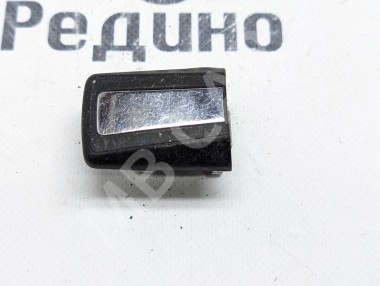 Крышка ручки двери MERCEDES-BENZ W124 W124/S124/C124/A124 (1984 - 1993) — Разборка Мерседес