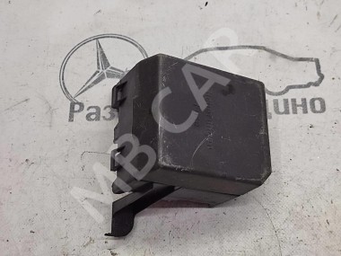 Крышка блока предохранителей MERCEDES-BENZ CLK-класс C208/A208 рестайлинг (1999 - 2003) — Разборка Мерседес