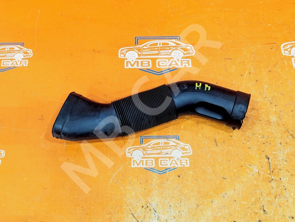 Патрубок воздушный MERCEDES-BENZ E-класс AMG W211/S211 (2002 - 2006) фото 1 &mdash; Разборка Мерседес