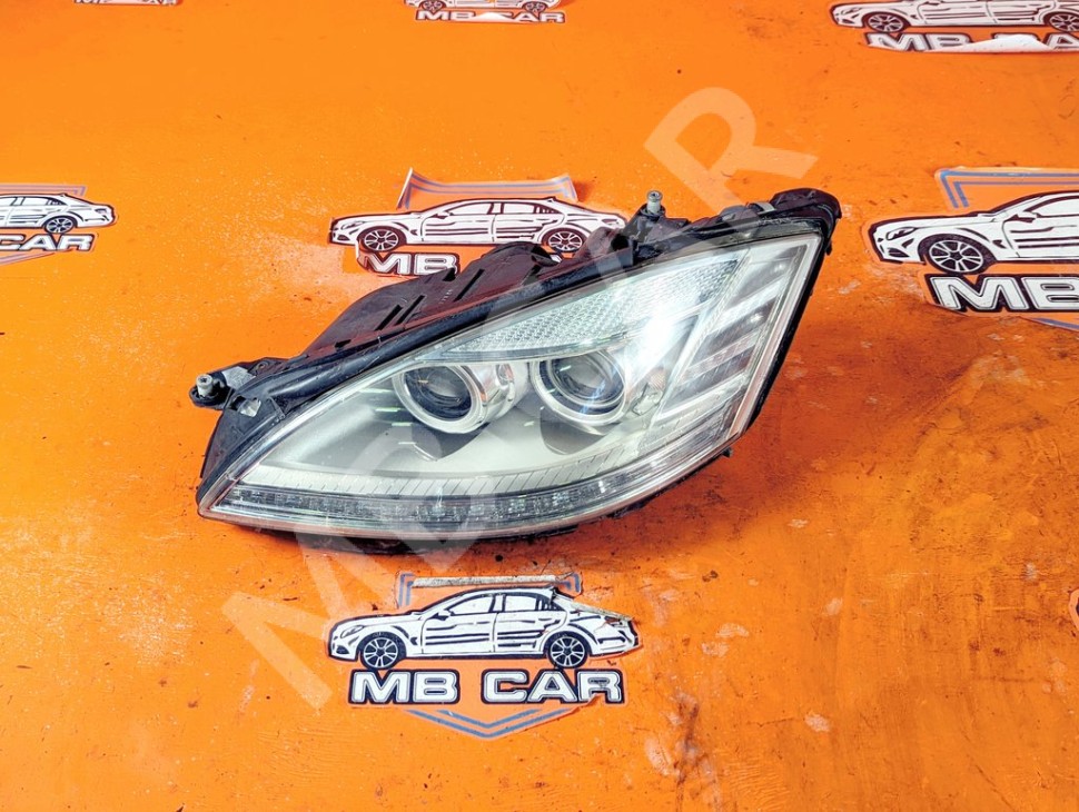 Фара левая MERCEDES-BENZ S-класс W221 рестайлинг (2009 - 2013) фото 1 &mdash; Разборка Мерседес
