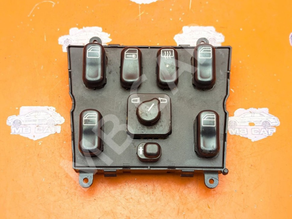 Блок кнопок стеклоподъемников MERCEDES-BENZ M-класс W163 (1997 - 2001) фото 1 &mdash; Разборка Мерседес