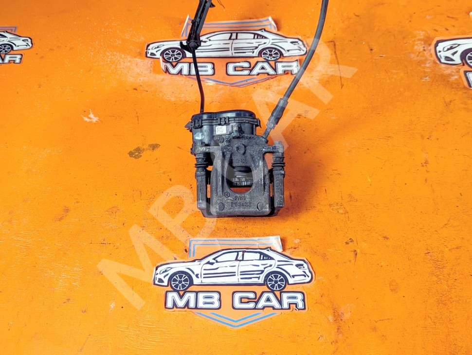 Суппорт задний левый MERCEDES-BENZ CLA-класс C117/X117 (2013 - 2016) фото 1 &mdash; Разборка Мерседес