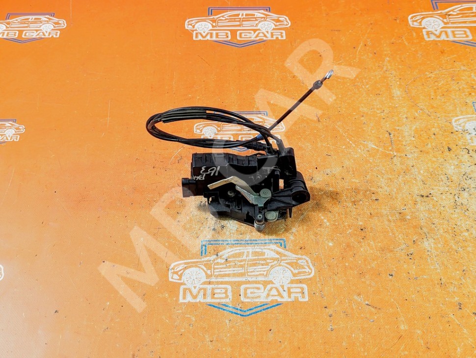 Замок двери задней левой MERCEDES-BENZ M-класс W163 рестайлинг (2001 - 2005) фото 1 — Разборка Мерседес