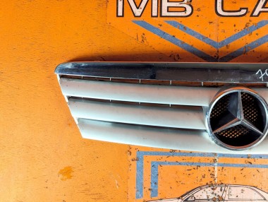 Решетка радиатора MERCEDES-BENZ A-класс W168 рестайлинг (2001 - 2004) &mdash; Разборка Мерседес