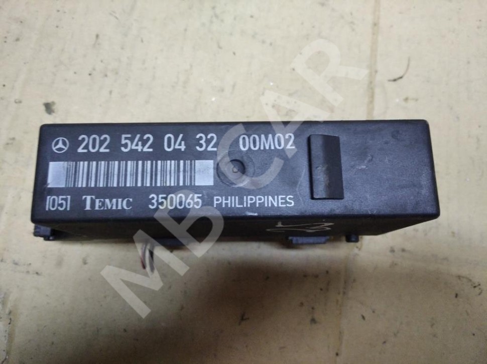 Реле индикации неисправности ламп MERCEDES-BENZ C-класс W202/S202 рестайлинг (1997 - 2001) фото 1 — Разборка Мерседес