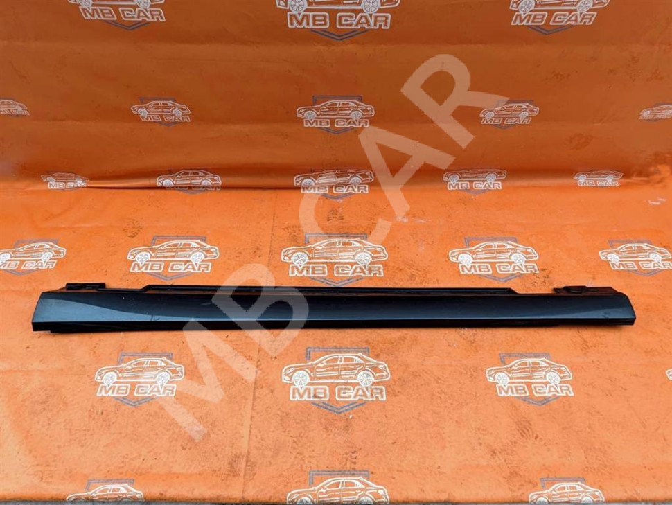 Порог пластиковый левый MERCEDES-BENZ E-класс W212/S212/C207/A207 (2009 - 2013) фото 1 — Разборка Мерседес