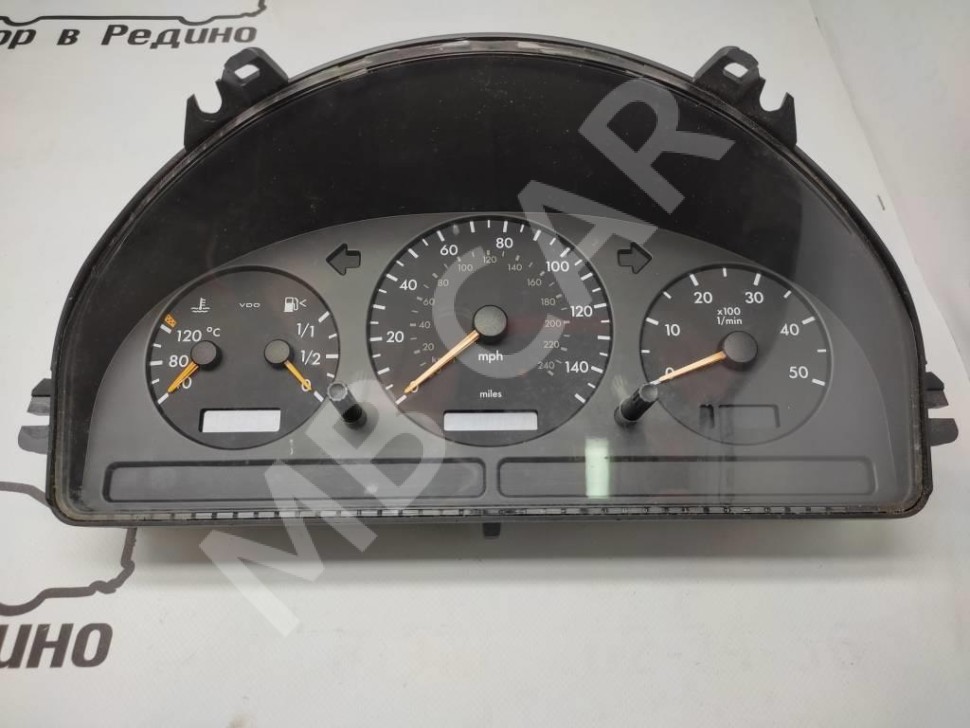 Щиток приборов MERCEDES-BENZ M-класс W163 рестайлинг (2001 - 2005) фото 1 &mdash; Разборка Мерседес