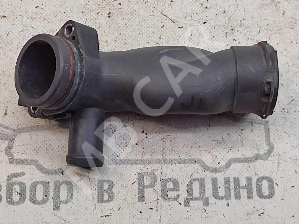 Фланец системы охлаждения MERCEDES-BENZ C-класс W204/S204 (2006 - 2011) фото 1 — Разборка Мерседес