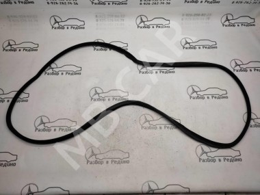 Уплотнитель дверного проема ( на кузове ) MERCEDES-BENZ G-класс W463 (1990 - 2006) — Разборка Мерседес