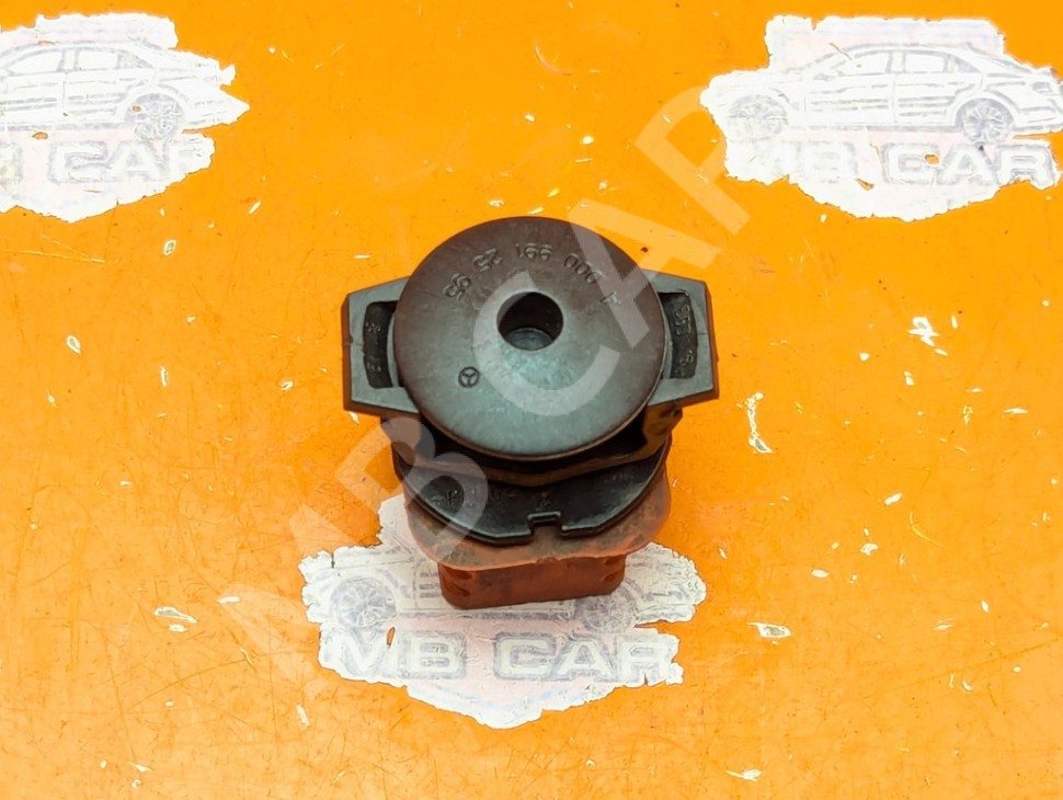 Опора радиатора MERCEDES-BENZ A-класс W169 рестайлинг (2008 - 2012) фото 1 &mdash; Разборка Мерседес