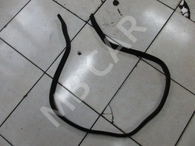 Уплотнитель моторного отсека MERCEDES-BENZ E-класс W211/S211 (2002 - 2006) — Разборка Мерседес