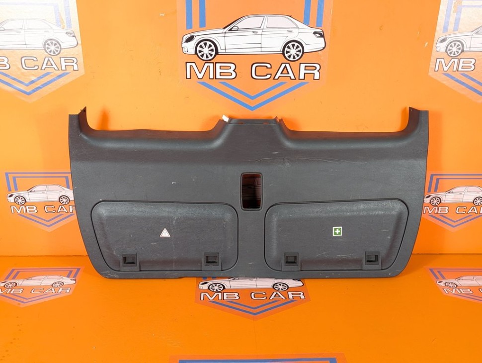 Обшивка крышки багажника MERCEDES-BENZ M-класс W163 рестайлинг (2001 - 2005) фото 1 &mdash; Разборка Мерседес
