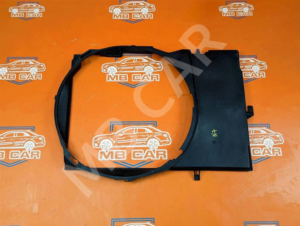 Кожух вентилятора основного MERCEDES-BENZ S-класс W140 (1991 - 1998) фото 1 — Разборка Мерседес