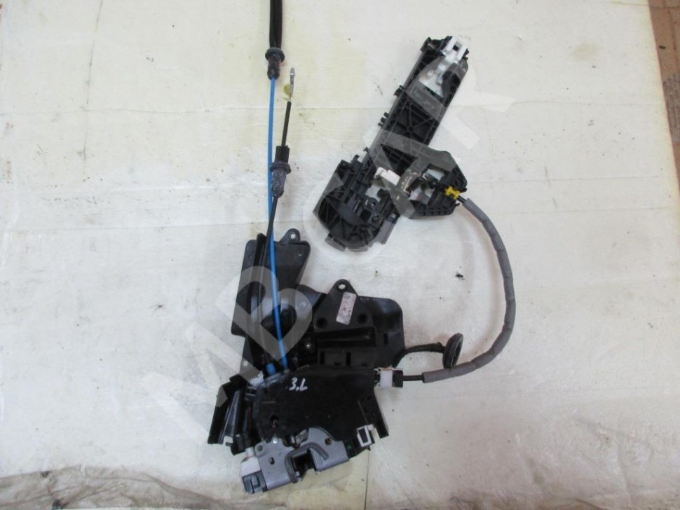 Замок двери задней левой MERCEDES-BENZ C-класс W204/S204/С204 рестайлинг (2011 - 2015) фото 1 — Разборка Мерседес