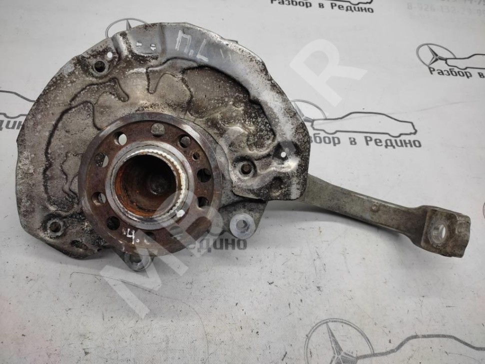 Кулак поворотный передний левый MERCEDES-BENZ C-класс W205/S205/C205/A205 (2014 - 2018) фото 1 — Разборка Мерседес