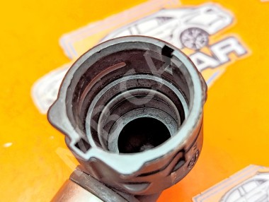 Патрубок ОЖ MERCEDES-BENZ C-класс W205/S205/C205/A205 (2014 - 2018) — Разборка Мерседес