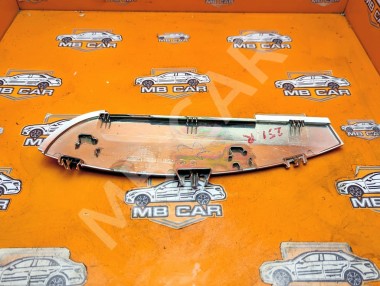 Накладка подлокотника MERCEDES-BENZ R-класс W251 (2005 - 2007) &mdash; Разборка Мерседес