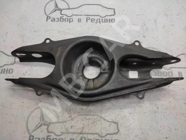 Рычаг задней стойки (лодка) MERCEDES-BENZ C-класс W204/S204/С204 рестайлинг (2011 - 2015) — Разборка Мерседес