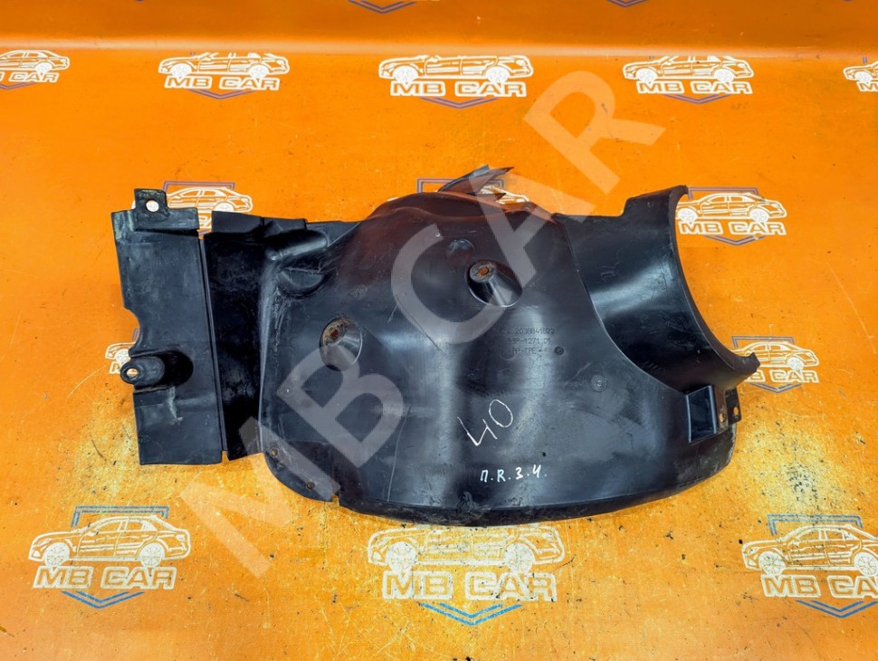 Подкрылок передний правый, задняя часть MERCEDES-BENZ C-класс W203/S203/CL203 (2000 - 2004) фото 1 — Разборка Мерседес