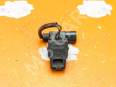 Форсунка омывателя лобового стекла MERCEDES-BENZ S-класс W220 рестайлинг (2002 - 2005) &mdash; Разборка Мерседес