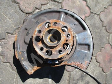 Кулак подвески задний правый MERCEDES-BENZ E-класс W211/S211 (2002 - 2006) — Разборка Мерседес