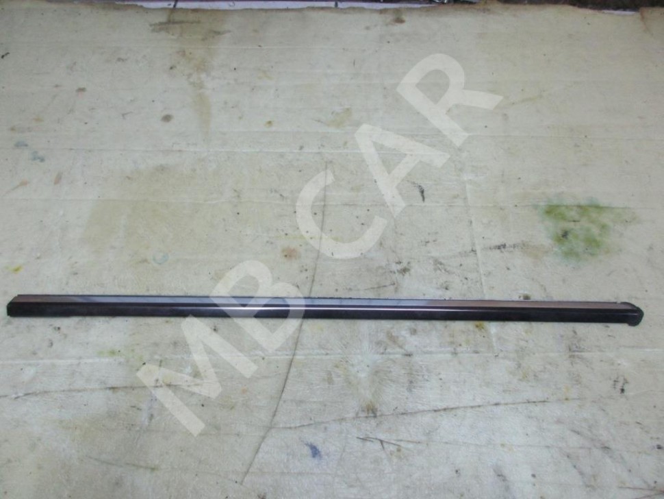 Молдинг стекла двери MERCEDES-BENZ S-класс W220 рестайлинг (2002 - 2005) фото 1 — Разборка Мерседес