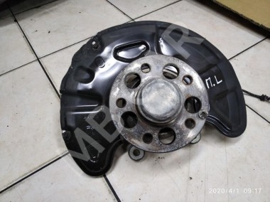 Кулак поворотный передний левый MERCEDES-BENZ C-класс W204/S204/С204 рестайлинг (2011 - 2015) — Разборка Мерседес