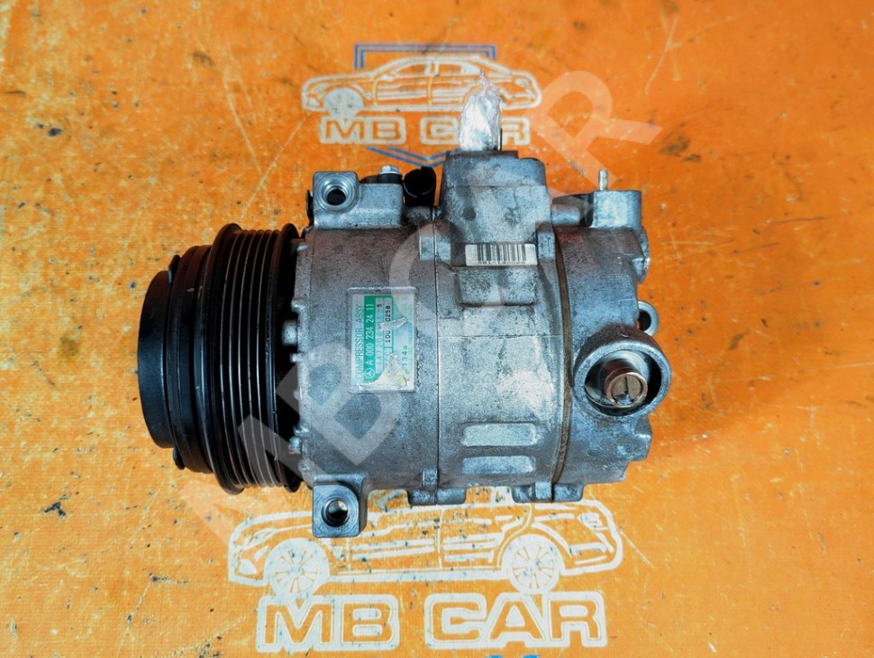 Компрессор кондиционера MERCEDES-BENZ M-класс W163 (1997 - 2001) фото 1 &mdash; Разборка Мерседес