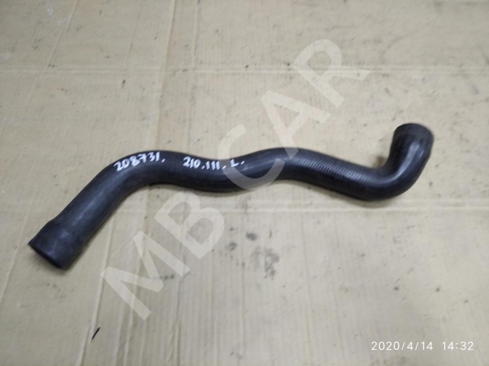 Патрубок радиатора MERCEDES-BENZ E-class w210 фото 1 — Разборка Мерседес