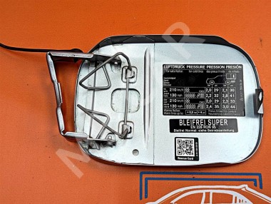 Лючок топливного бака MERCEDES-BENZ E-класс W211/S211 (2002 - 2006) — Разборка Мерседес