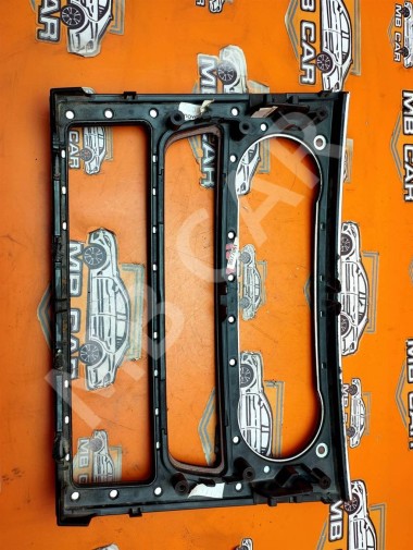 Накладка блока климата MERCEDES-BENZ M-класс W164 (2005 - 2008) — Разборка Мерседес