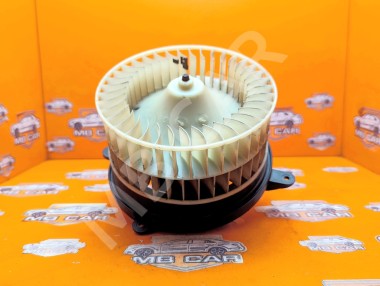 Моторчик отопителя MERCEDES-BENZ C-класс W202/S202 (1993 - 1997) &mdash; Разборка Мерседес