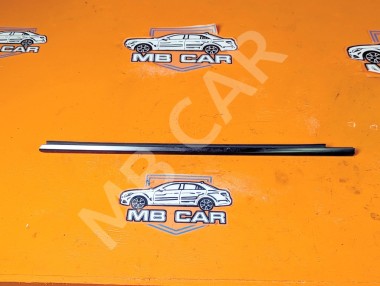Молдинг стекла двери MERCEDES-BENZ E-класс W210/S210 (1995 - 1999) &mdash; Разборка Мерседес