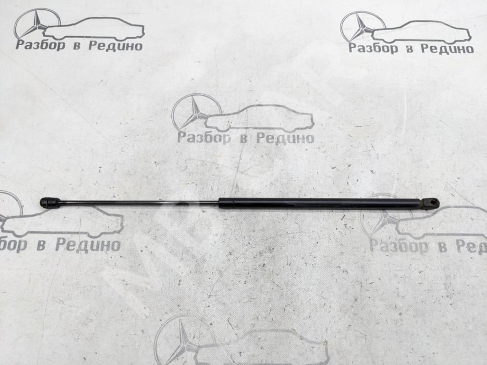 Амортизатор крышки багажника MERCEDES-BENZ M-класс W163 рестайлинг (2001 - 2005) фото 1 — Разборка Мерседес