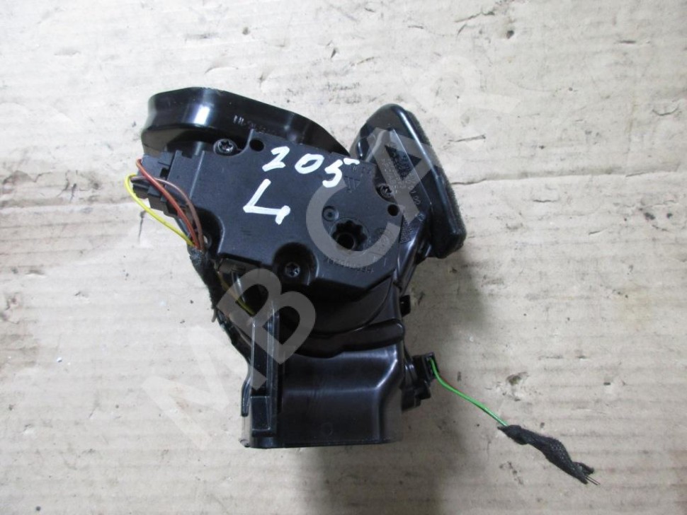 Дефлектор MERCEDES-BENZ C-класс W205/S205/C205/A205 (2014 - 2018) фото 1 &mdash; Разборка Мерседес