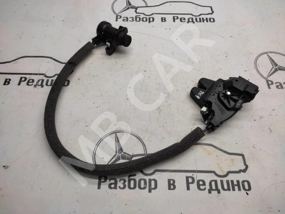 Замок багажника MERCEDES-BENZ C-класс W204/S204 (2006 - 2011) фото 1 — Разборка Мерседес