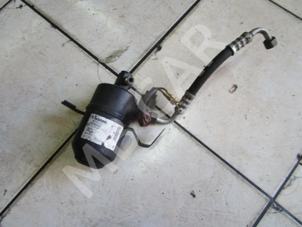 Осушитель кондиционера MERCEDES-BENZ W124 W124/S124/C124/A124 (1984 - 1993) фото 1 — Разборка Мерседес