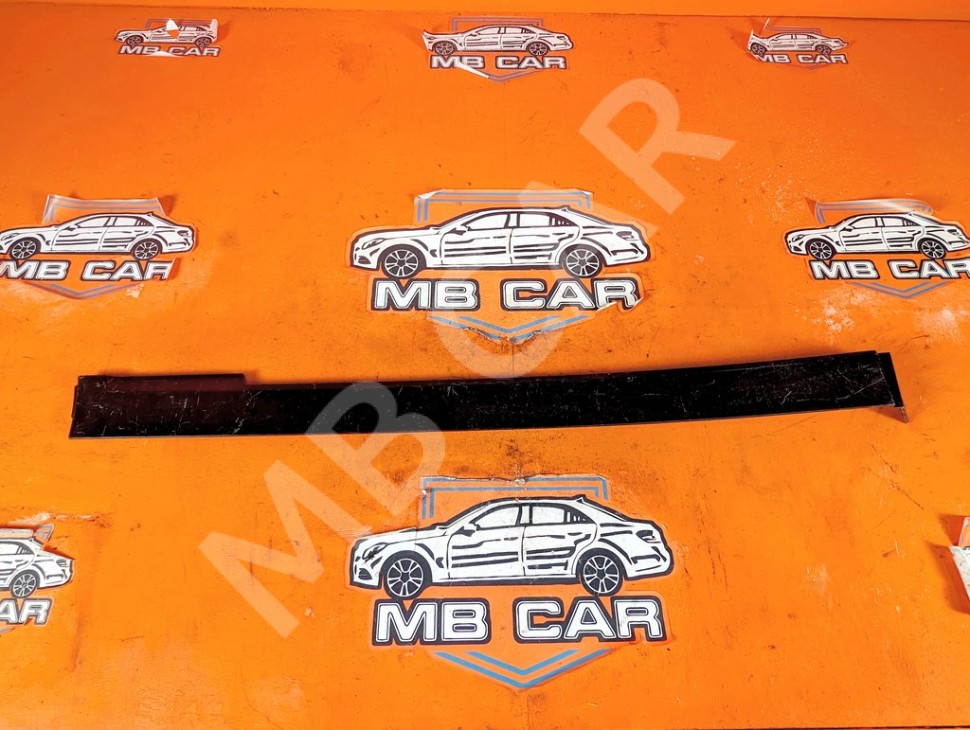 Крышка шины сдвижной двери MERCEDES-BENZ Vito W639 рестайлинг (2010 - 2014) фото 1 &mdash; Разборка Мерседес