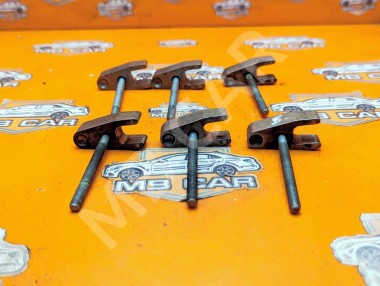 Кронштейн крепления форсунок MERCEDES-BENZ M-класс W164 (2005 - 2008) &mdash; Разборка Мерседес