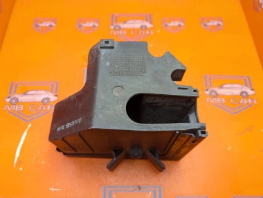 Корпус блока предохранителей MERCEDES-BENZ V-класс W638/W639 (1996 - 2003) V 220 2.1 D AT (122 л.с.) &mdash; Разборка Мерседес