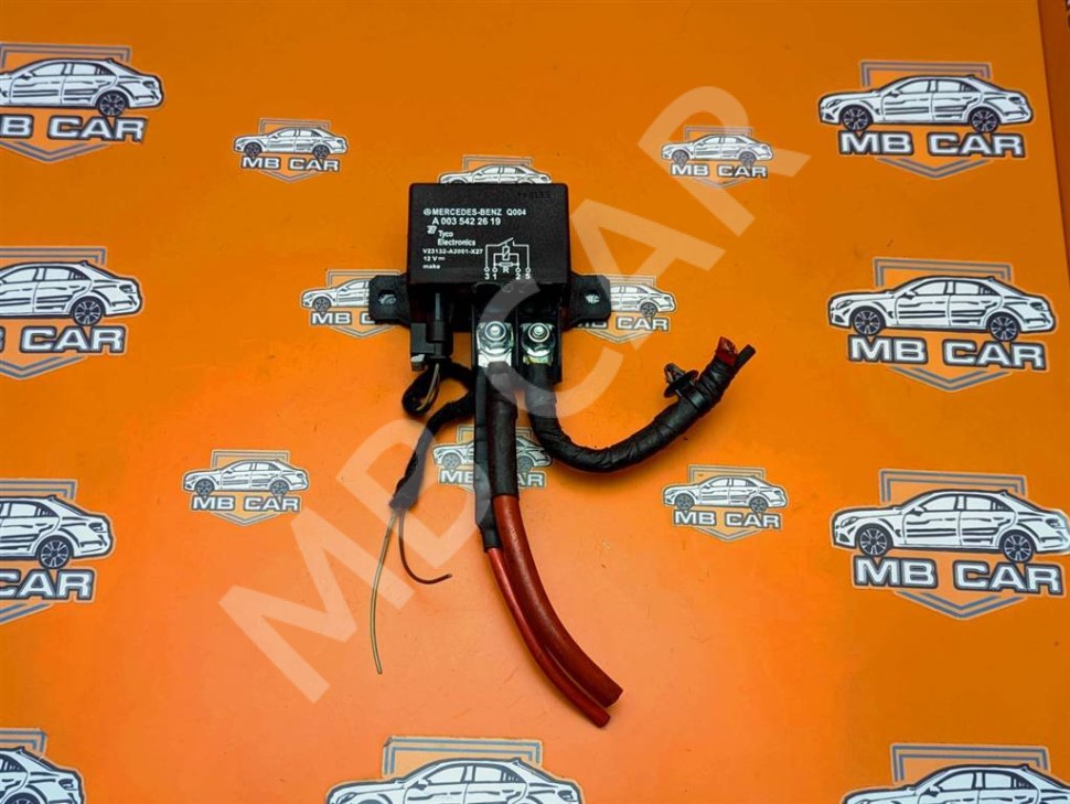 Реле зарядки аккумулятора MERCEDES-BENZ C-класс W204/S204/С204 рестайлинг (2011 - 2015) фото 1 &mdash; Разборка Мерседес
