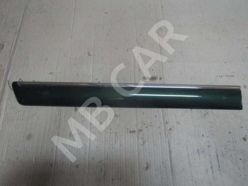 Молдинг двери MERCEDES-BENZ E-класс W210/S210 (1995 - 1999) фото 1 — Разборка Мерседес