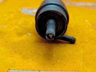 Насос омывателей MERCEDES-BENZ V-класс W638/W639 (1996 - 2003) V 220 2.1 D AT (122 л.с.) &mdash; Разборка Мерседес