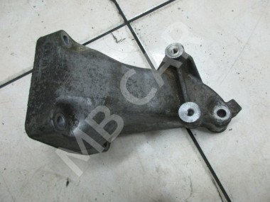 Лапа левая MERCEDES-BENZ E-класс W211/S211 (2002 - 2006) — Разборка Мерседес